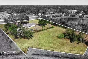 2519 Moccasin Wallow Rd, Palmetto, FL 34221 - Photo 23