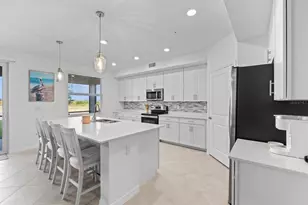 17585 Boracay Ct, Venice, FL 34293 - Photo 7