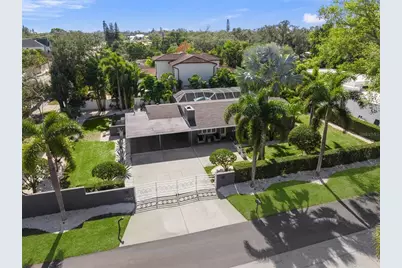 1780 Spring Creek Drive, Sarasota, FL 34239 - Photo 3