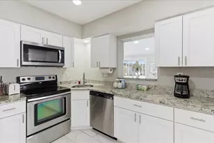 305 N Conrad Ave, Sarasota, FL 34237 - Photo 11