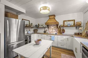 9003 63rd Ave Dr E, Bradenton, FL 34202 - Photo 13