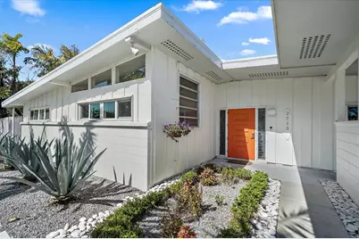 2715 Valencia Drive, Sarasota, FL 34239 - Photo 3