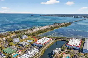 3805 E Bay Dr, Holmes Beach, FL 34217 - Photo 33