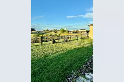 7318 61st Street E, Palmetto, FL 34221 - Photo 31