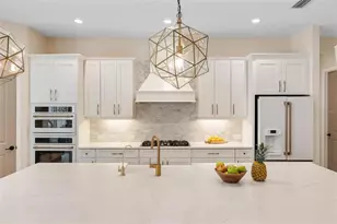 12492 Davie Ct, Venice, FL 34293 - Photo 13