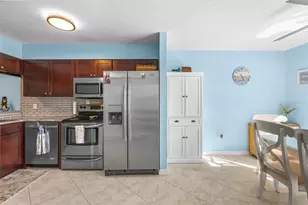 6474 Draw Ln, Sarasota, FL 34238 - Photo 13