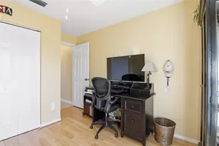 3619 78th Ave E, Sarasota, FL 34243 - Photo 31