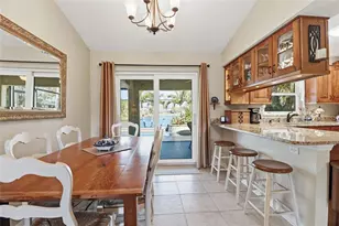 3619 78th Ave E, Sarasota, FL 34243 - Photo 5