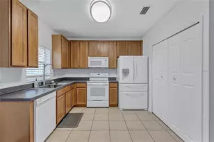 14952 Amberjack Terrace, Lakewood Ranch, FL 34202 - Photo 3