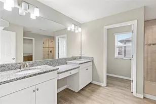 3179 Marine Grass Dr, Wimauma, FL 33598 - Photo 15