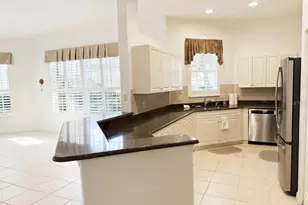 1802 Triano Cir, Venice, FL 34292 - Photo 7