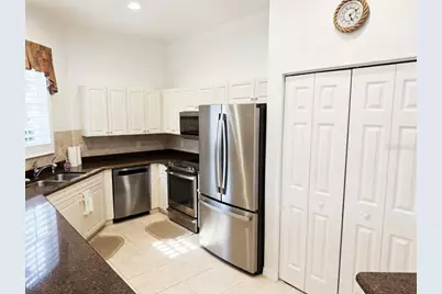 1802 Triano Circle #1802, Venice, FL 34292 - Photo 5