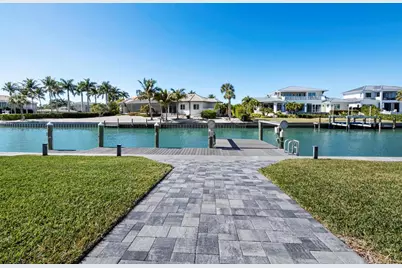 488 Meadow Lark Drive, Sarasota, FL 34236 - Photo 31