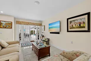 488 Meadow Lark Dr, Sarasota, FL 34236 - Photo 15