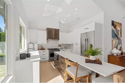 1834 Bougainvillea Street, Sarasota, FL 34239 - Photo 7