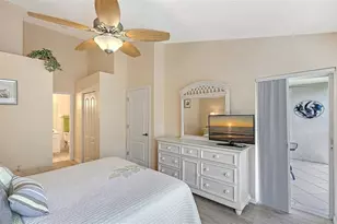 4655 Tower Hill Ln, Sarasota, FL 34238 - Photo 19