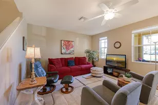 3736 82nd Ave Cir E, Sarasota, FL 34243 - Photo 9