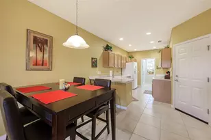 3736 82nd Ave Cir E, Sarasota, FL 34243 - Photo 13