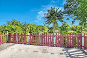 3117 Jamaica St, Sarasota, FL 34231 - Photo 39