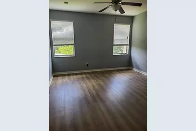 1394 Grantham Drive, Sarasota, FL 34234 - Photo 5