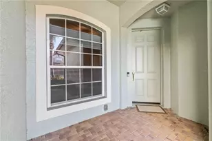 8239 Miramar Way, Lakewood Ranch, FL 34202 - Photo 5