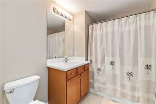 8239 Miramar Way, Lakewood Ranch, FL 34202 - Photo 21