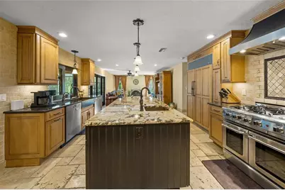 1634 N Lodge Drive, Sarasota, FL 34239 - Photo 17