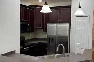 4101 Via Piedra Cir, Sarasota, FL 34233 - Photo 5