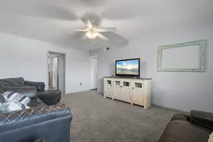 305 30th Ave W, Bradenton, FL 34205 - Photo 5