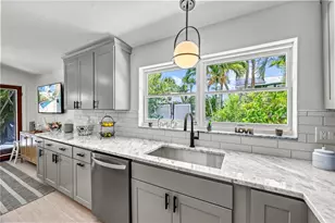 3360 Higel Ave, Sarasota, FL 34242 - Photo 7