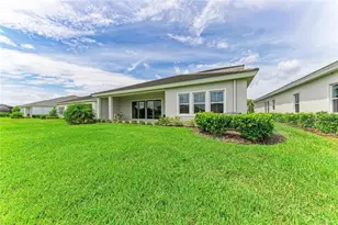 17725 Roost Pl, Lakewood Ranch, FL 34211 - Photo 55