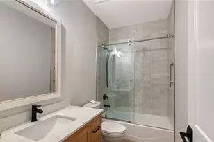 2482 Dick Wilson Dr, Sarasota, FL 34240 - Photo 23