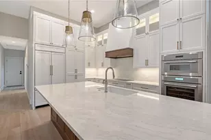 2482 Dick Wilson Dr, Sarasota, FL 34240 - Photo 13