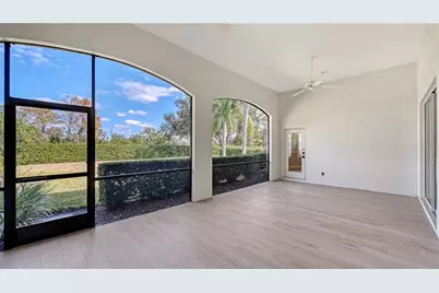 2482 Dick Wilson Drive, Sarasota, FL 34240 - Photo 7