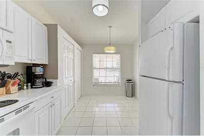 4202 Caddie Drive E #201, Bradenton, FL 34203 - Photo 17