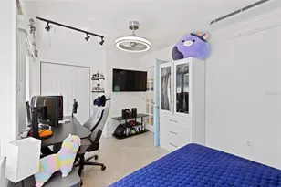 6725 Roxbury Dr, Sarasota, FL 34231 - Photo 15