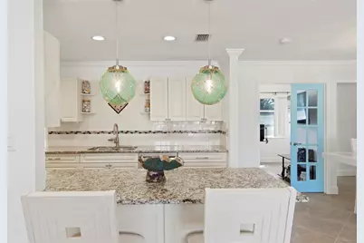 6725 Roxbury Drive, Sarasota, FL 34231 - Photo 5