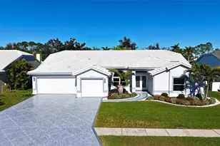 6948 Stetson St Cir, Sarasota, FL 34243 - Photo 1