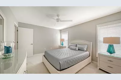 6948 Stetson Street Circle, Sarasota, FL 34243 - Photo 35
