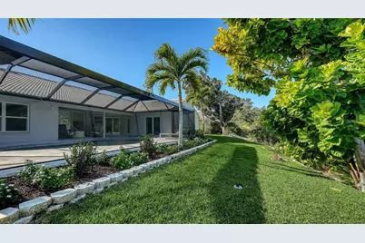 6948 Stetson Street Circle, Sarasota, FL 34243 - Photo 45