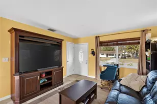 4946 Brookmeade Dr, Sarasota, FL 34232 - Photo 9