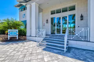 10253 Canaveral Cir, Sarasota, FL 34241 - Photo 47