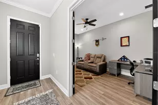 10253 Canaveral Cir, Sarasota, FL 34241 - Photo 17