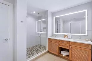 5325 Marina Dr, Bradenton Beach, FL 34217 - Photo 7