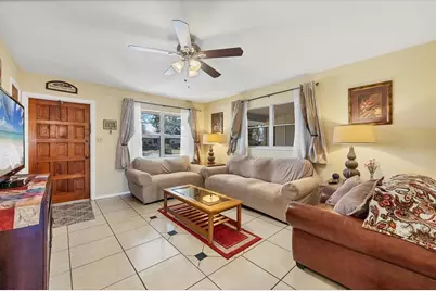 5135 Brookmeade Drive, Sarasota, FL 34232 - Photo 3