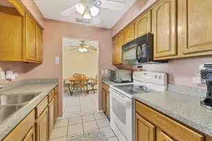 5135 Brookmeade Dr, Sarasota, FL 34232 - Photo 13