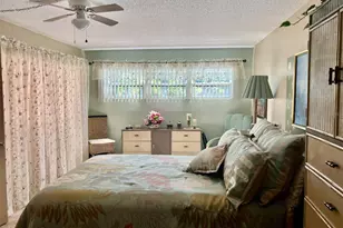 6002 Oak Creek Ln, Bradenton, FL 34210 - Photo 11