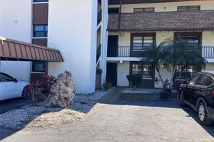 6002 Oak Creek Ln, Bradenton, FL 34210 - Photo 1