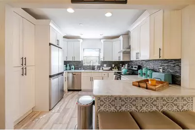 4925 Remington Drive, Sarasota, FL 34234 - Photo 17