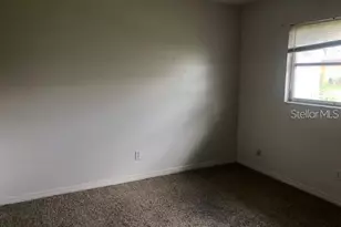 2125 Pueblo Cir, Sarasota, FL 34231 - Photo 11